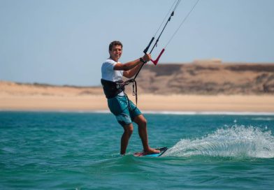 Kitesurf Sagres : les meilleurs spots et conseils pour un séjour sportif réussi