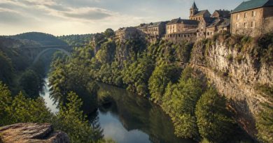 Bozouls : photos du canyon et du village en Aveyron